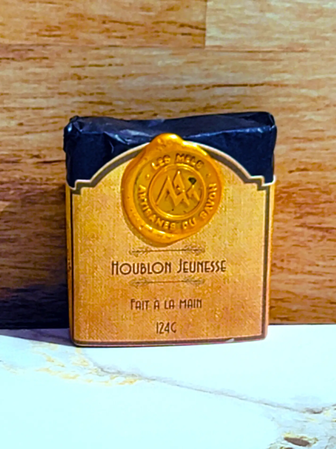 Savon naturel aux extraits d’Houblon fait à la main